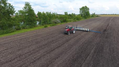 Increasing soil carbon can benefit farmers and ranchers in addition to removing carbon from the atmosphere. Photo by James Baltz/Unsplash