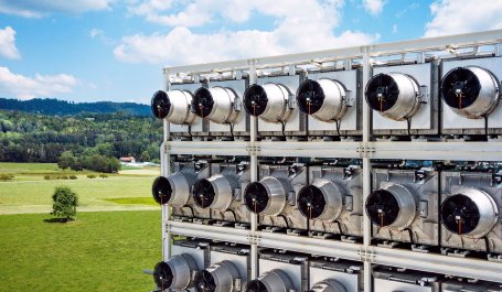   Climeworks’ first commercial direct air capture (DAC) plant, based in Hinwil, Switzerland. 